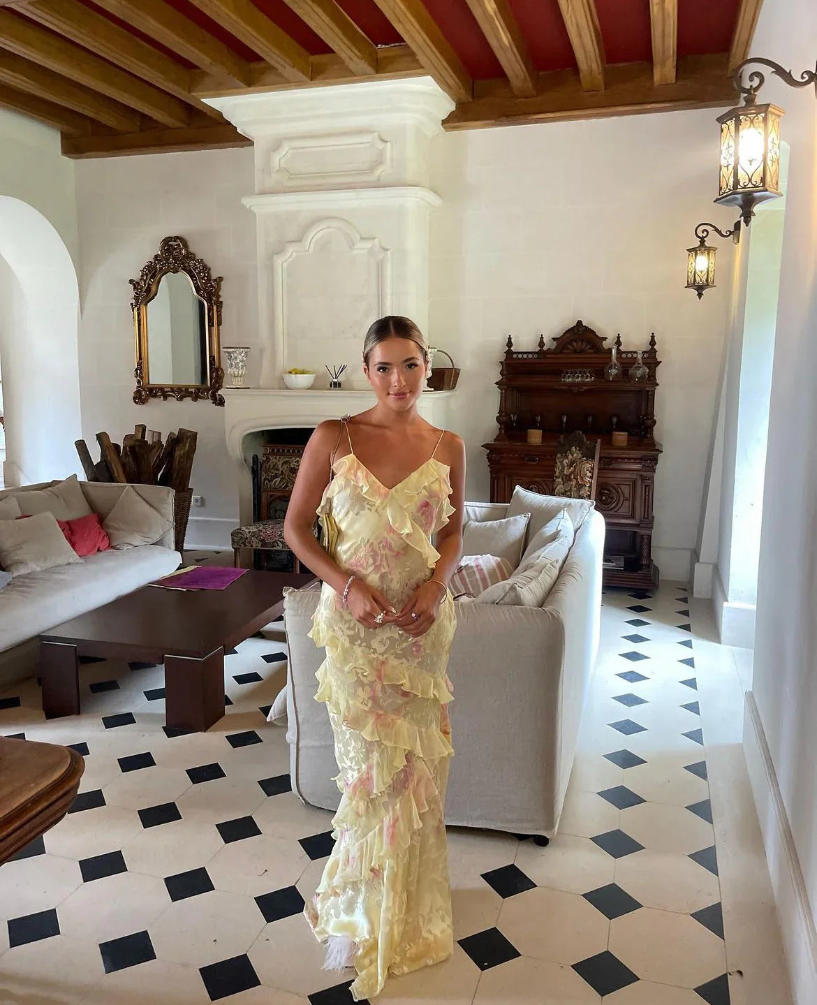 Robe Larga Mujer | Volantes Fluidos & Espalda Descubierta | Elegancia Ceremonial