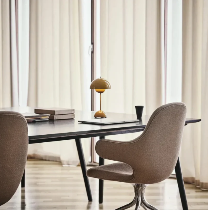 Lámpara de Mesa LED Regulable | Control Táctil | Luz Cálida para Hogar y Oficina