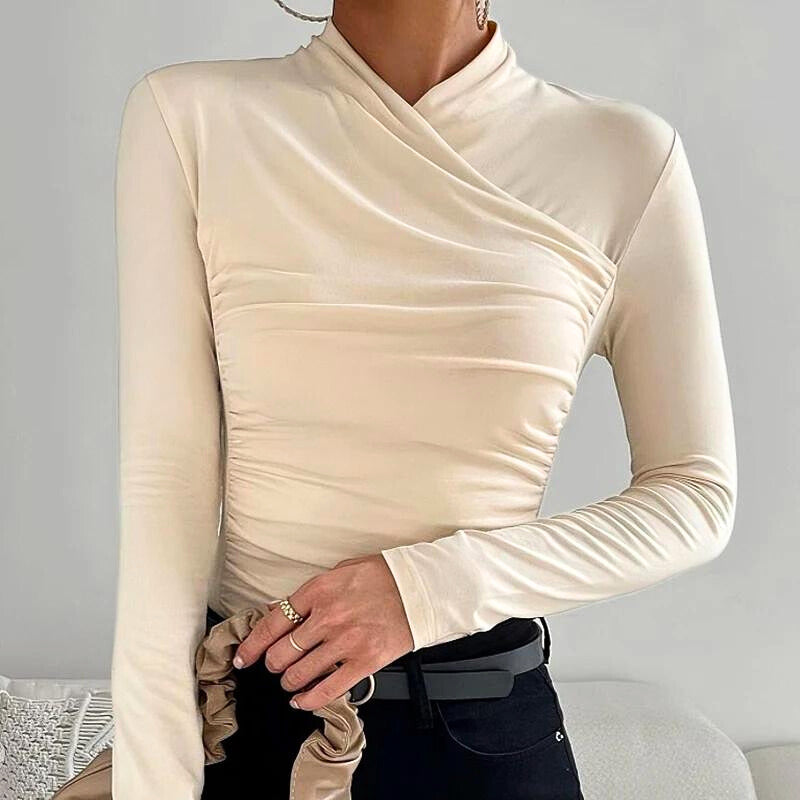 Camisa Asimétrica Ajustada para Mujer | Ideal para Uso Diario