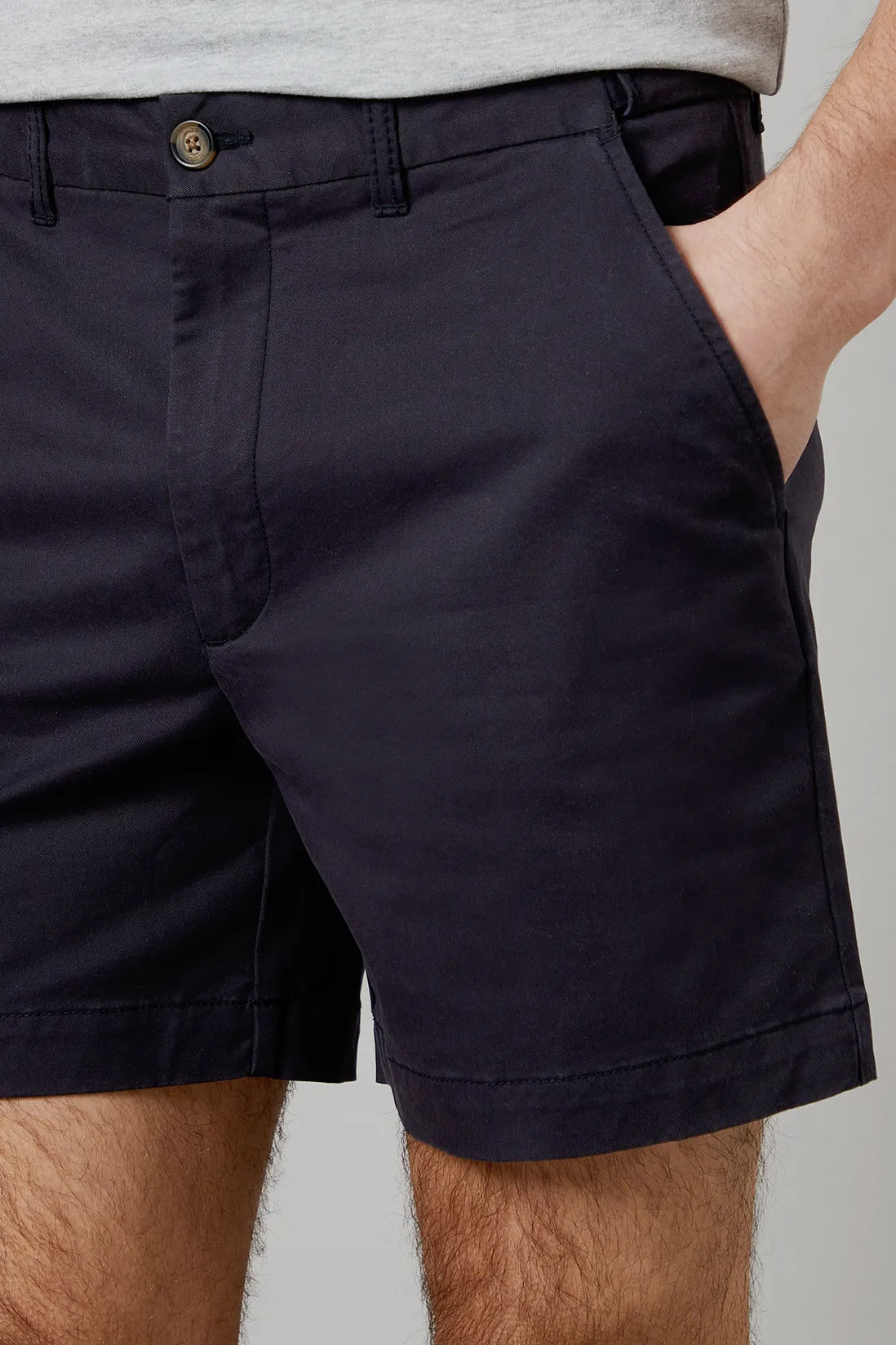Short Con Bolsillos Prácticos Y Cierre De Botón Para Hombres | Ideal Para La Temporada Estival