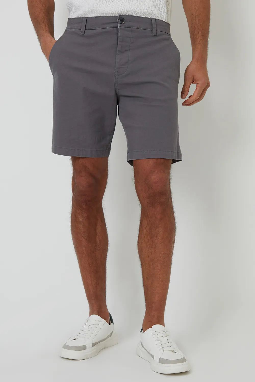 Short Chino Con Múltiples Bolsillos Para Hombres | Ideal Para La Temporada Estival