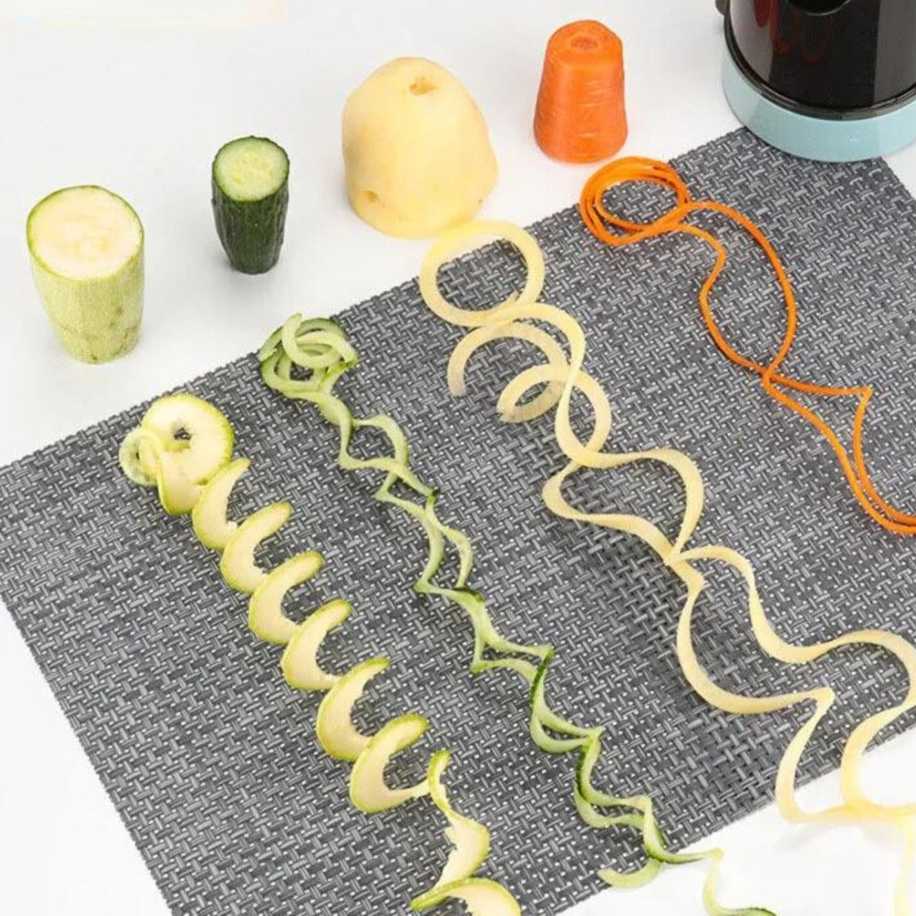 Espiralizador de Verduras Vertical 4 en 1 | Cortador Manual con Cuchillas de Acero Inoxidable | Vega™