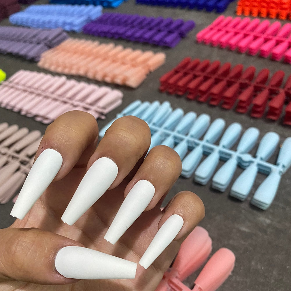 ChicNails - Set de Uñas Postizas Mate de 24 Piezas