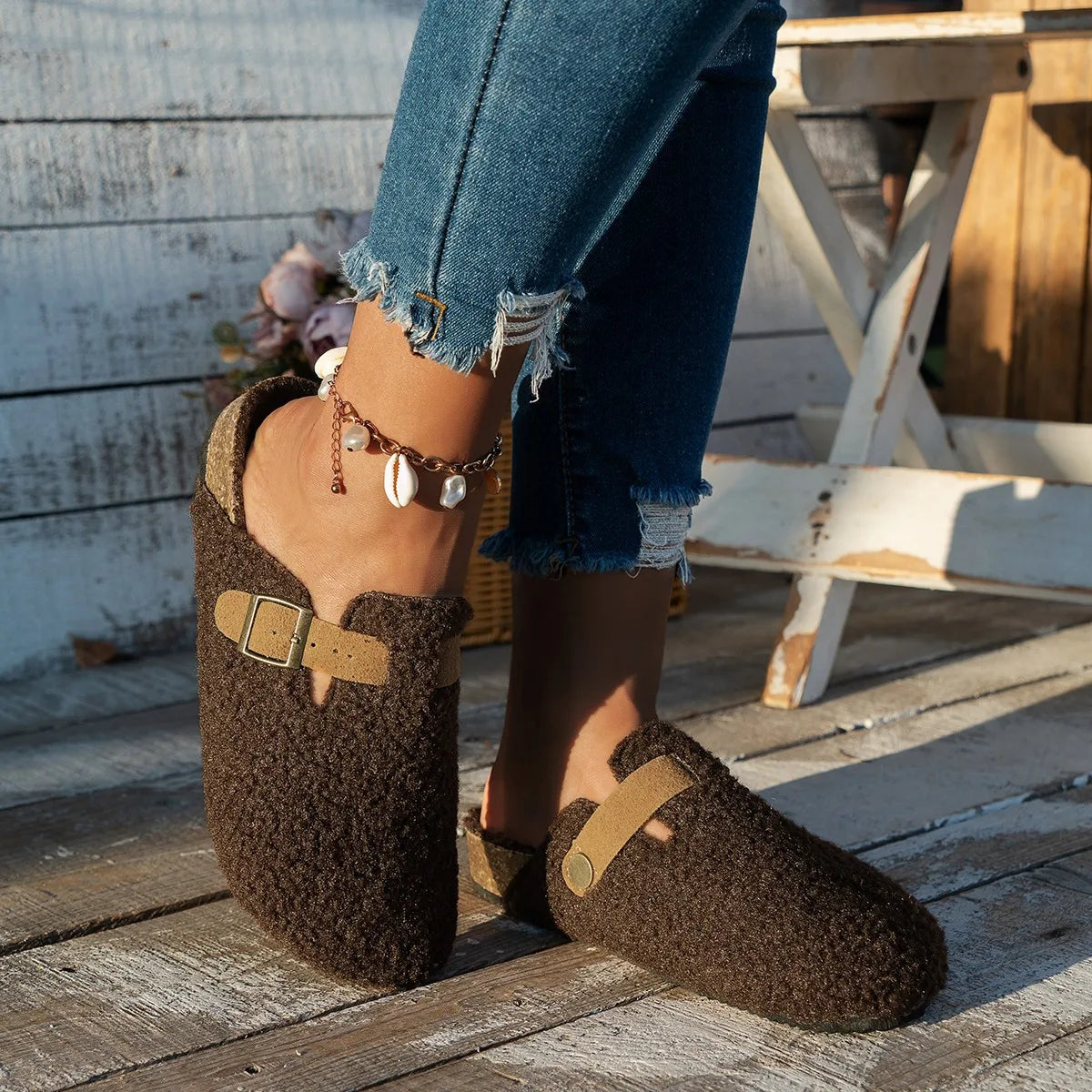 ConfortLuxe – Pantuflas de Lana de Oveja de Lujo para el Invierno